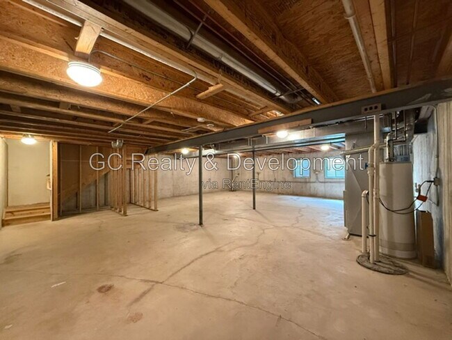 Building Photo - 74 Odyssey Dr