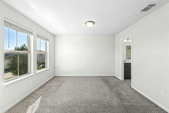 Building Photo - 1709 Arendale Dr