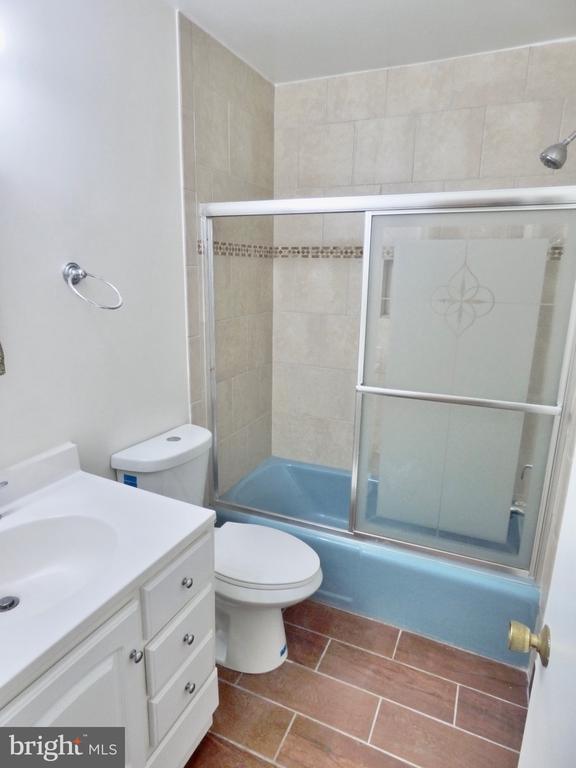 Building Photo - 2975 Cashel Ln