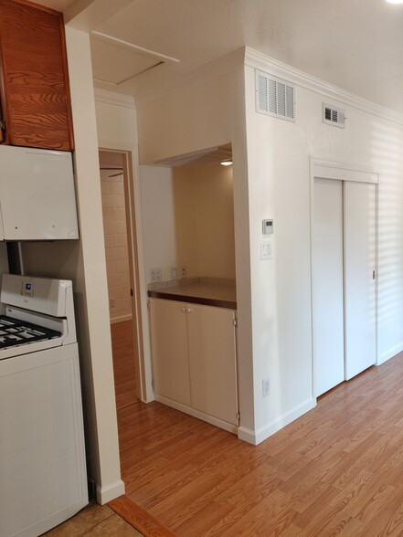 Hall - 1130 Olive St