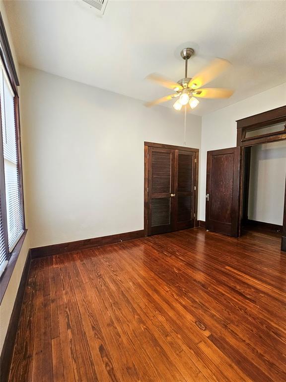 Building Photo - 718 Boundary St