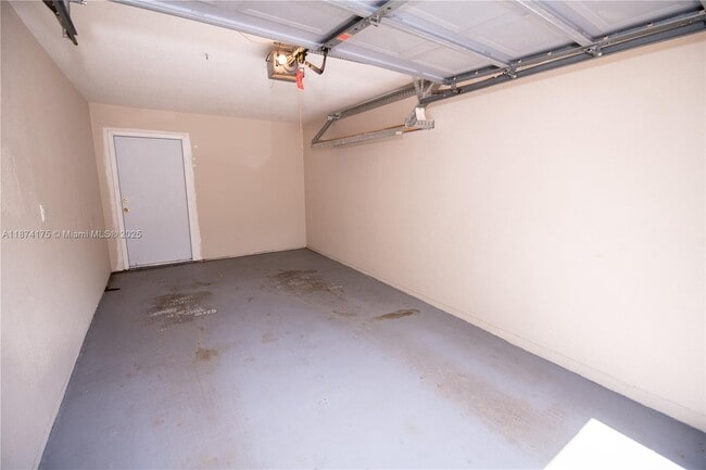 Building Photo - 1760 Palm Cove Blvd