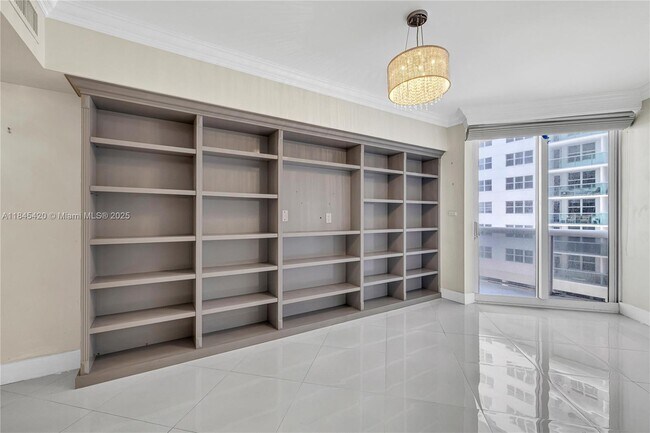 Building Photo - 9559 Collins Ave