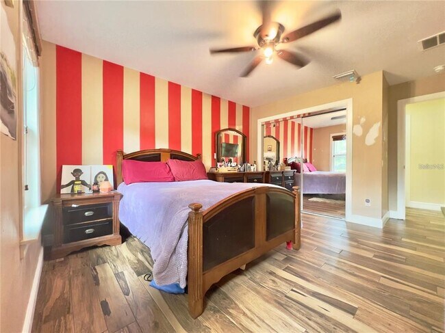 Building Photo - 3900 Reaves Rd