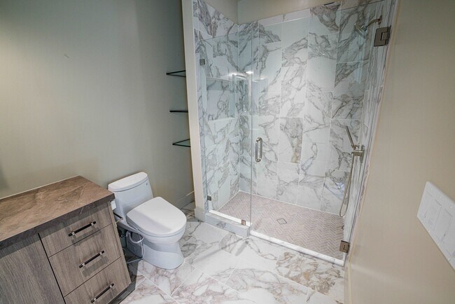 Building Photo - Rhine House Lofts