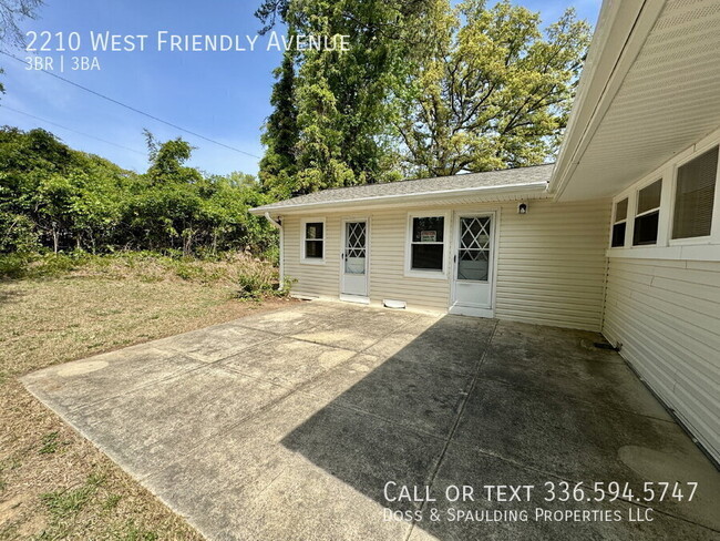 Building Photo - 2210 W Friendly Ave