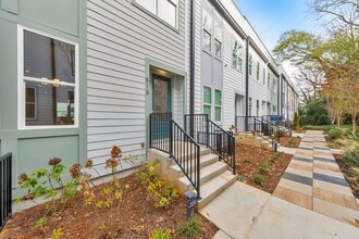 Building Photo - 515 Motivation Cir NW