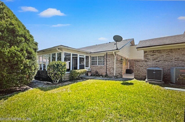 Building Photo - 9252 San Jose Blvd