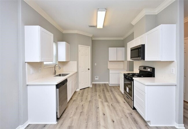 Building Photo - 2714 Indigo Stone Ln