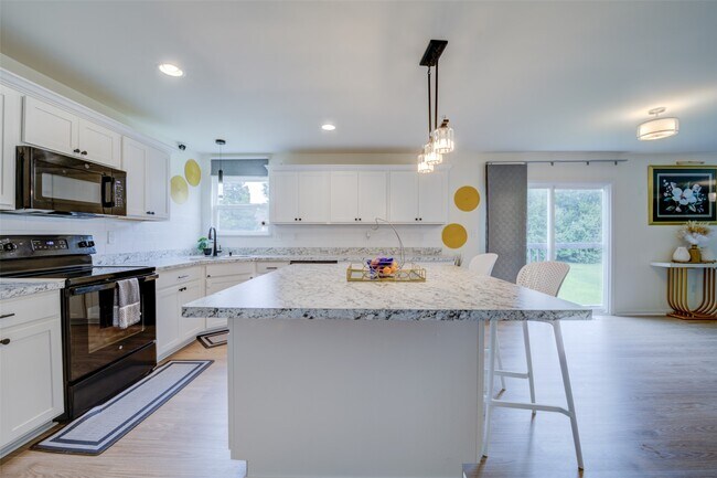 Building Photo - 138 Prairie Wind Dr