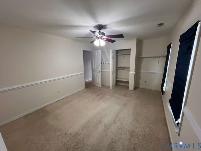 Building Photo - 5916 Park Forest Ln