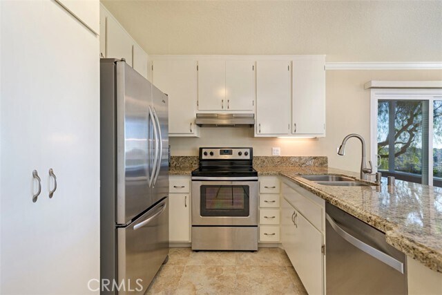 Building Photo - 69 Brighton Pl