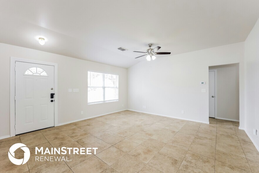 Building Photo - 206 Lebanon St