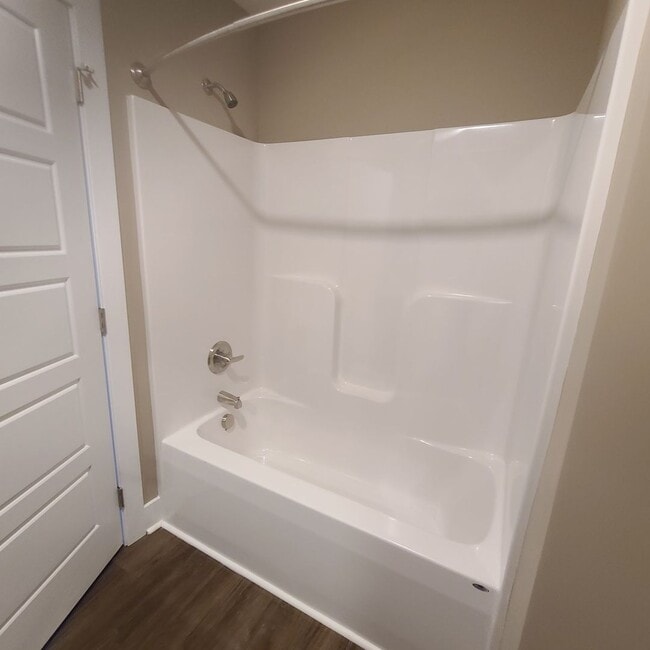 Building Photo - Stonehaven Subdivision - 3BR, 3BA SFH