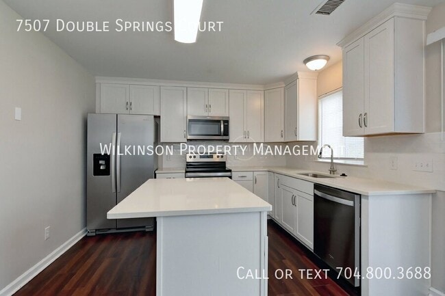 Building Photo - 7507 Double Springs Ct