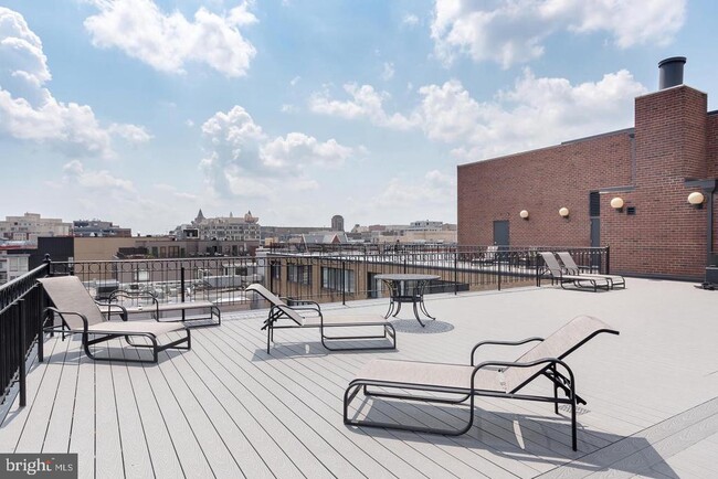 Building Photo - 1245 13th St NW