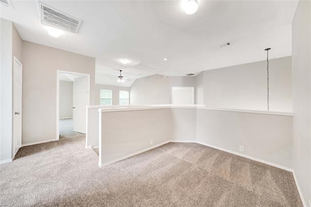 Building Photo - 8625 Luzerne Dr