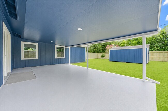 Building Photo - 3538 Truxton Dr