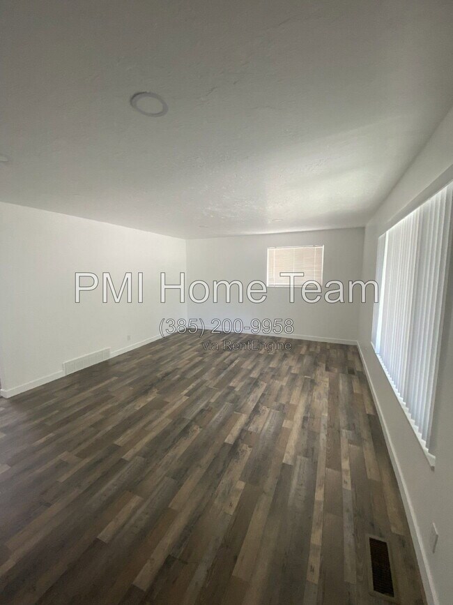Building Photo - 1591 W 1600 N