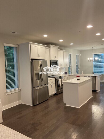 Building Photo - 1319 Millpark Ln