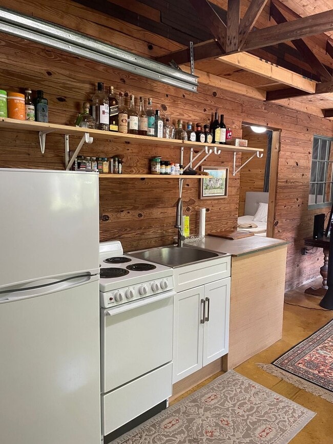 Building Photo - 185 O'Farrell St - 1 bed/1 bath - Available early July!