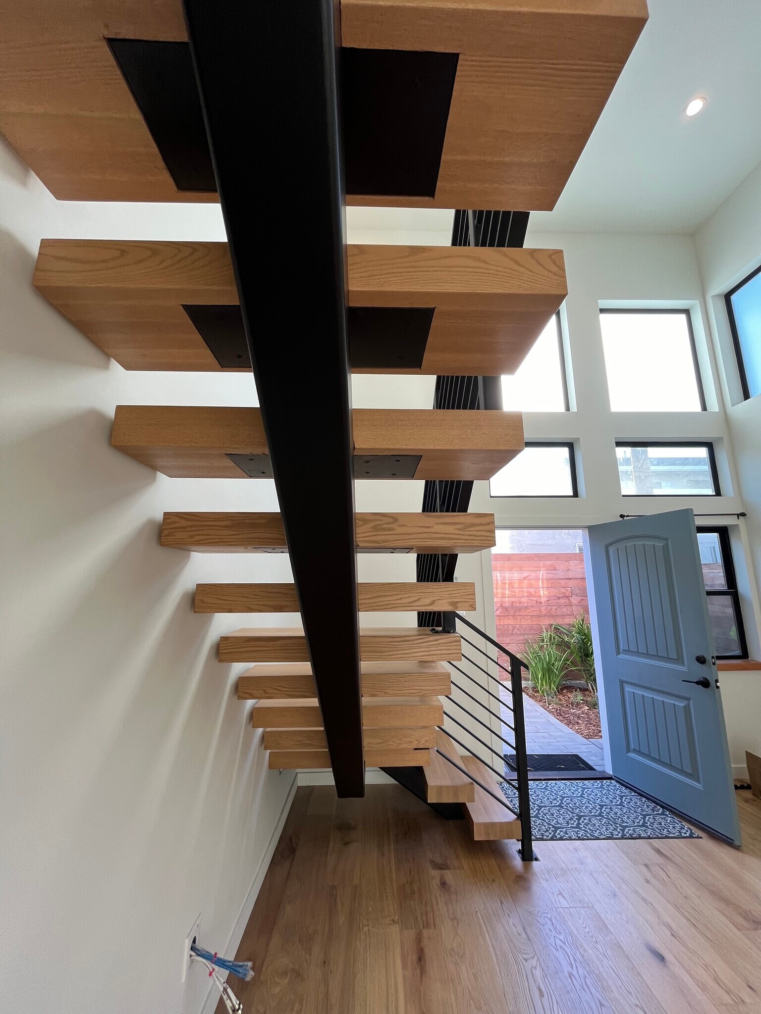 Building Photo - 31 Hermosa Ave