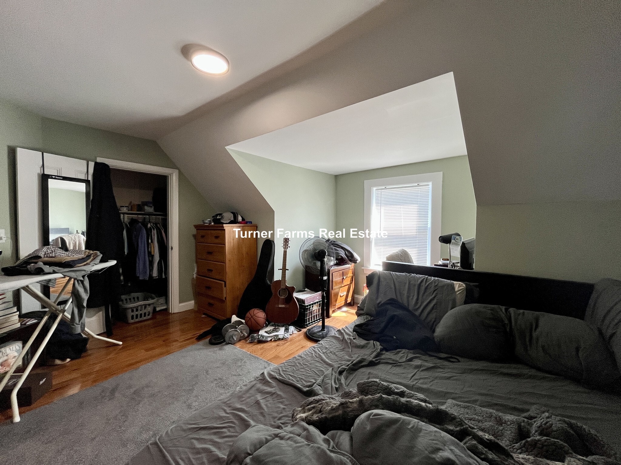 Building Photo - 43 Martin St