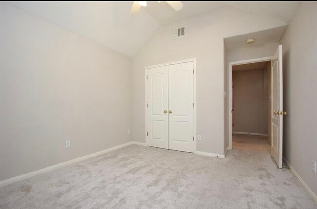 Building Photo - 1110 Parkhaven Ln