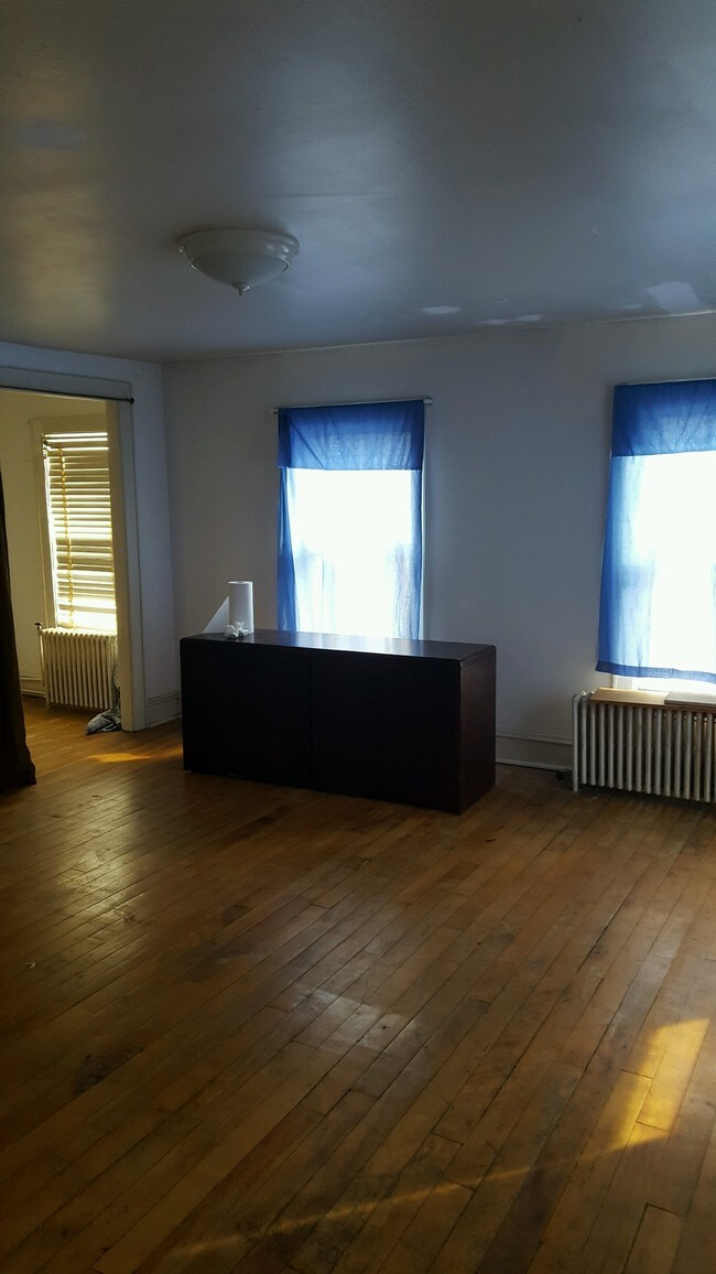 230 North St 230 North St Burlington VT 05401 Apartment Finder