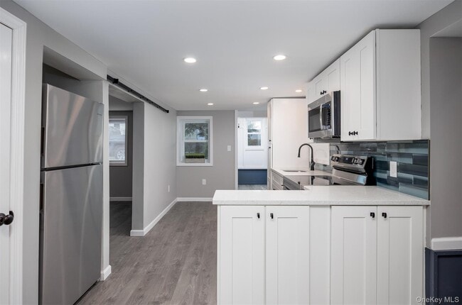 Building Photo - 108 Ralph Ave