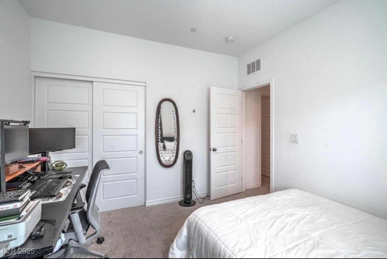 Building Photo - 7318 N Decatur Blvd