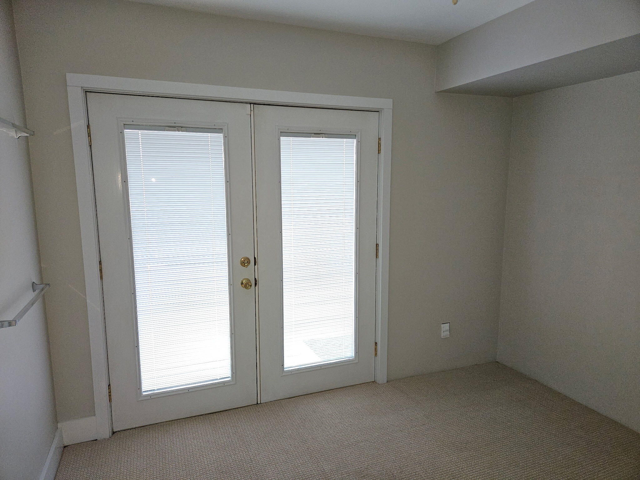 Building Photo - 1039 Clay Ave