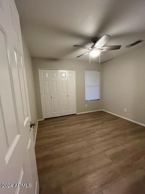 Building Photo - 6320 W Paradise Ln