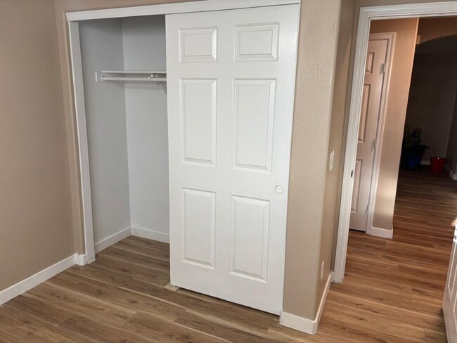 Building Photo - Charming 3BR House in Phoenix