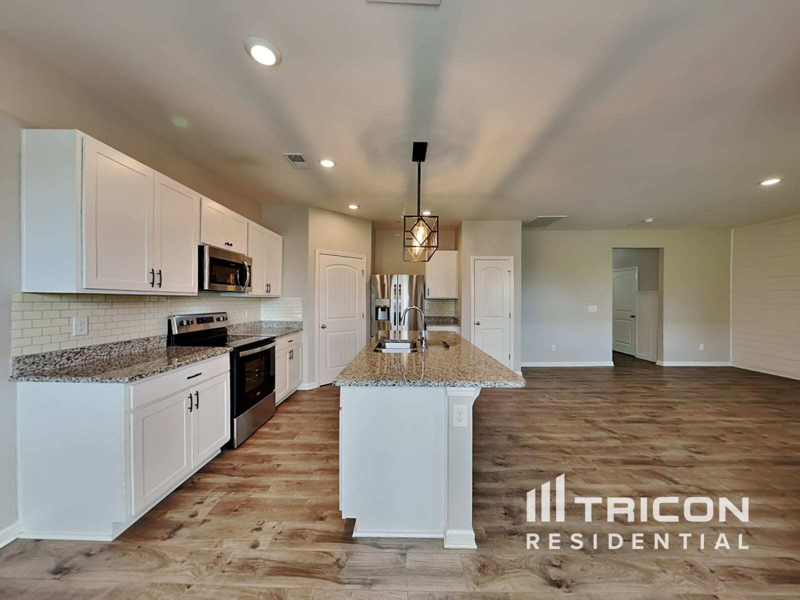 Building Photo - 9173 War Eagles Way