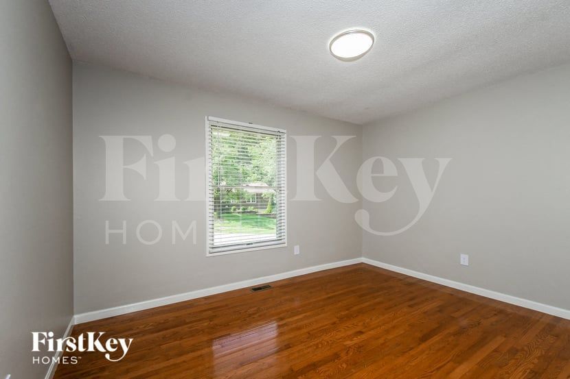 Building Photo - 2940 Royal Gorge Ct