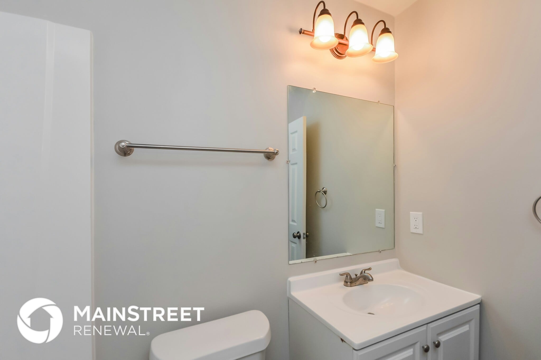 Building Photo - 5967 Dart Dr