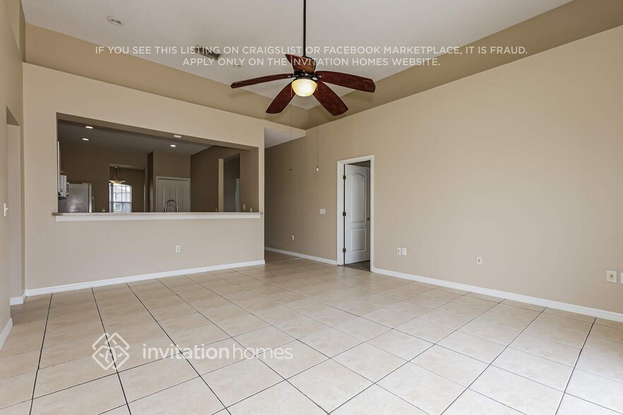 Building Photo - 608 Terranova Dr