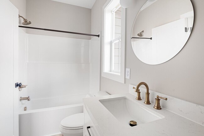 Building Photo - New Construction: 3 bed/2 bath Home in the Brentwood/Nippers Corner neighborhood, One Car Garage