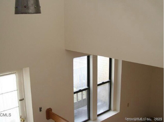 Building Photo - 83 Washington St