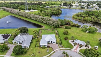 Building Photo - 108 Snowy Egret Way