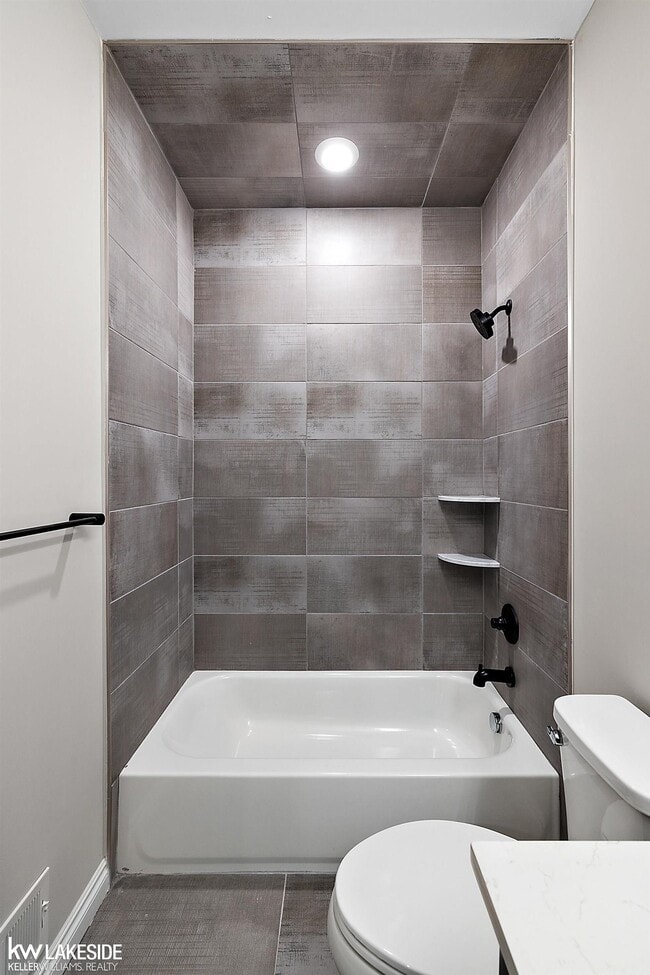 Building Photo - 11390 LANGFELD Spur