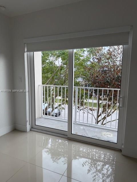 Building Photo - 25870 SW 144th Ct