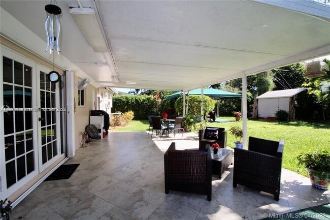 Building Photo - 9160 SW 73rd St