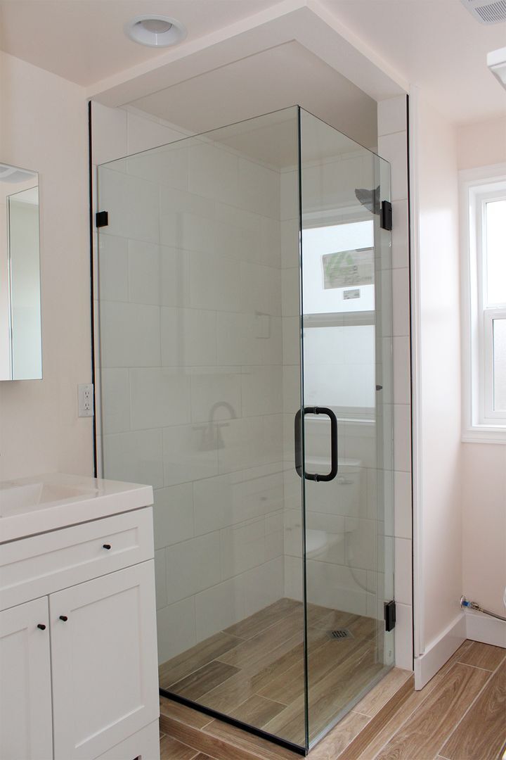 Building Photo - 4135 NE 72nd Ave.