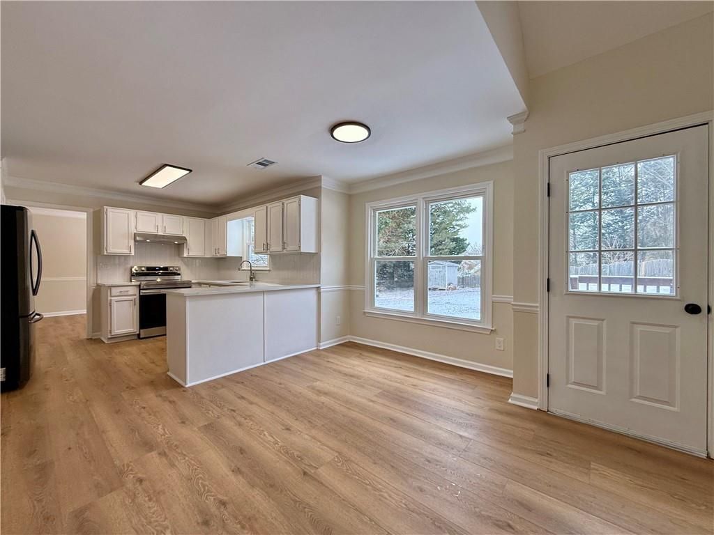 Building Photo - 3969 Leeward Ct