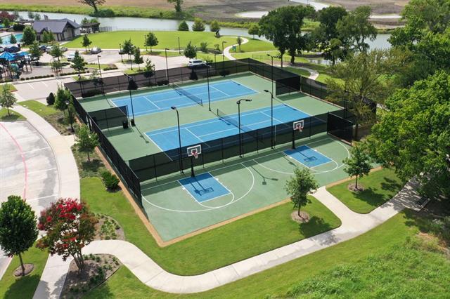 Building Photo - 3121 Casablanca St