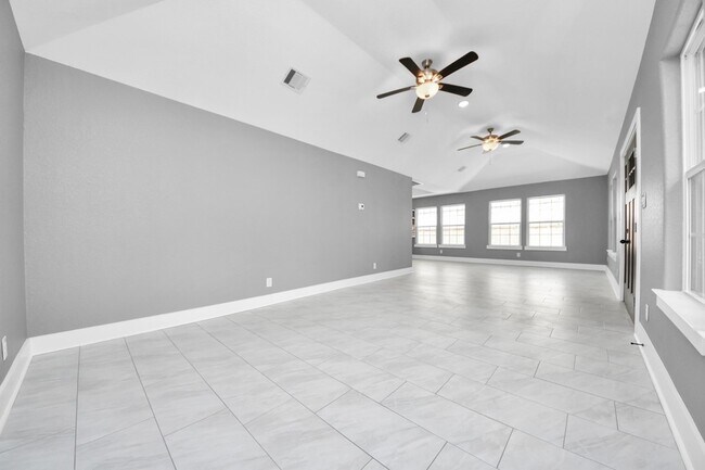 Building Photo - 7010 Kernel St