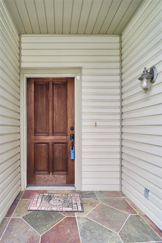 Building Photo - 407 Josephine St