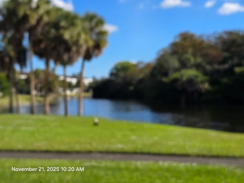 Primary Photo - 2900 NW 42nd Ave